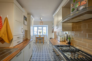 Photo 5- click for photo gallery